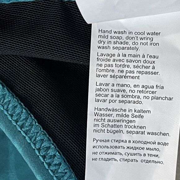 Profile by Gottex SZ 34 D Swim Bikini Top Lightly Padded Underwire Leopard Print - Picture 9 of 12